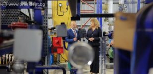 Iliana Iotova visits factory built on Bulgarian investments in Azerbaijan (PHOTO)