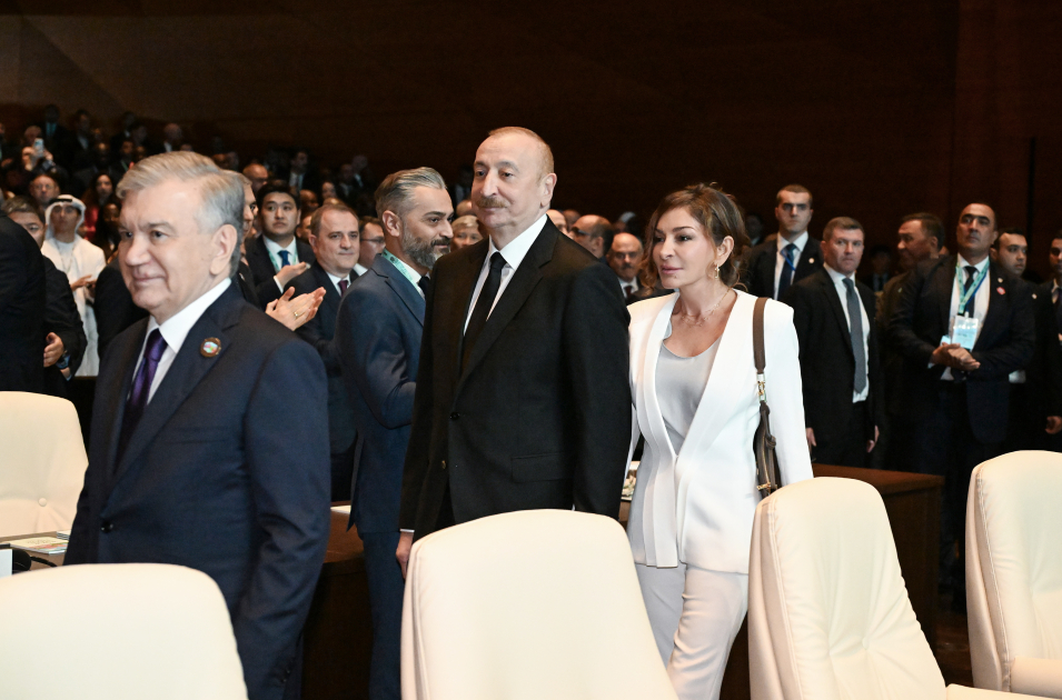 President Ilham Aliyev and First Lady Mehriban Aliyeva attend opening ceremony of WUF13 in Baku (PHOTO/VIDEO)