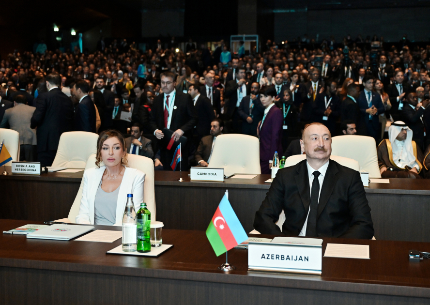 President Ilham Aliyev and First Lady Mehriban Aliyeva attend opening ceremony of WUF13 in Baku (PHOTO/VIDEO)