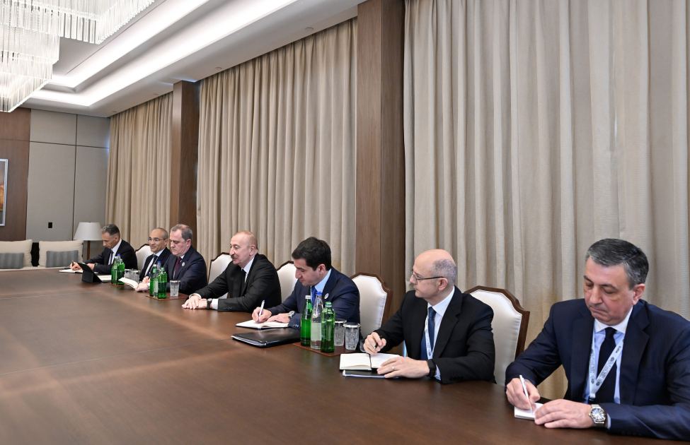 President Ilham Aliyev meets with Georgian Prime Minister (PHOTO)