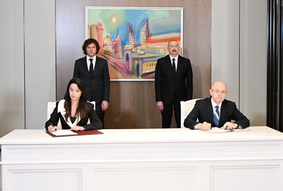 President Ilham Aliyev meets with Georgian Prime Minister (PHOTO)