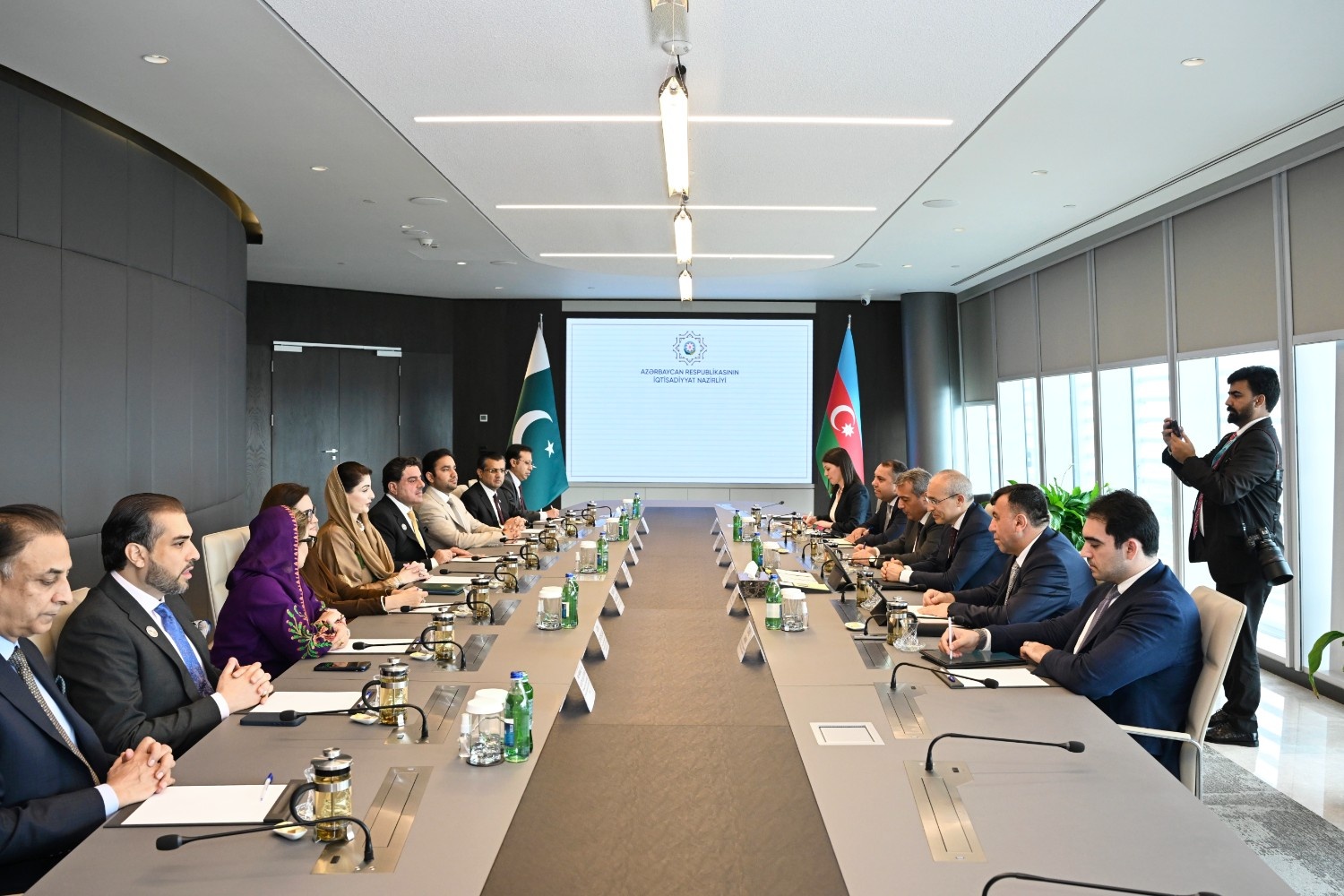 Azerbaijan’s Economy Minister meets Pakistan’s Punjab Chief Minister on WUF13 sidelines (PHOTO) Azerbaijan’s Economy Minister meets Pakistan’s Punjab Chief Minister on WUF13 sidelines (PHOTO)