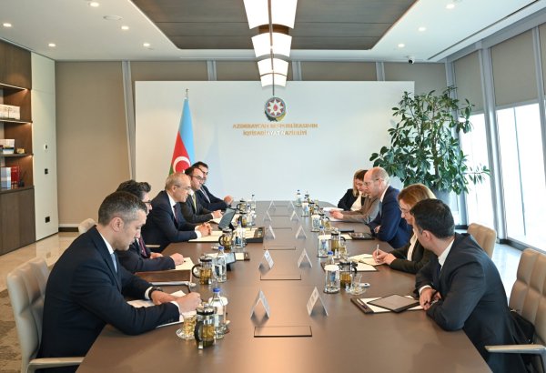 Azerbaijan and EBRD discuss prospects for cooperation (PHOTO)