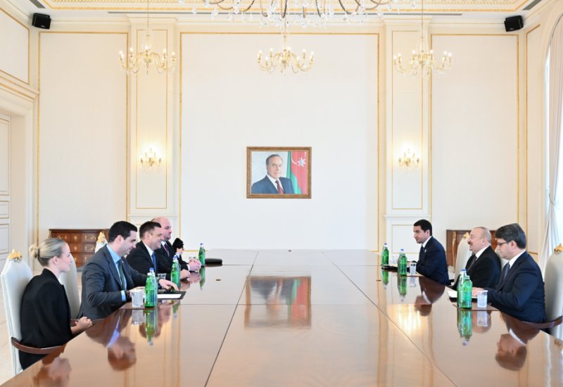 President Ilham Aliyev receives Deputy Prime Minister of Slovakia (PHOTO)