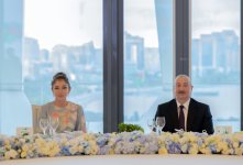 President Ilham Aliyev and First Lady Mehriban Aliyeva host official reception in honor of heads of state and delegations participating in WUF13 (PHOTO/VIDEO)