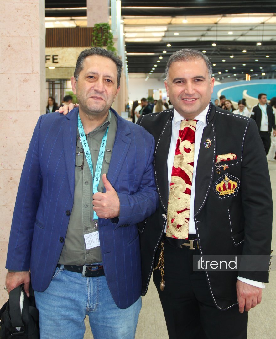 Top WUF13 participants showcase national costumes in Baku, turning Forum into global cultural pavilion (PHOTO)