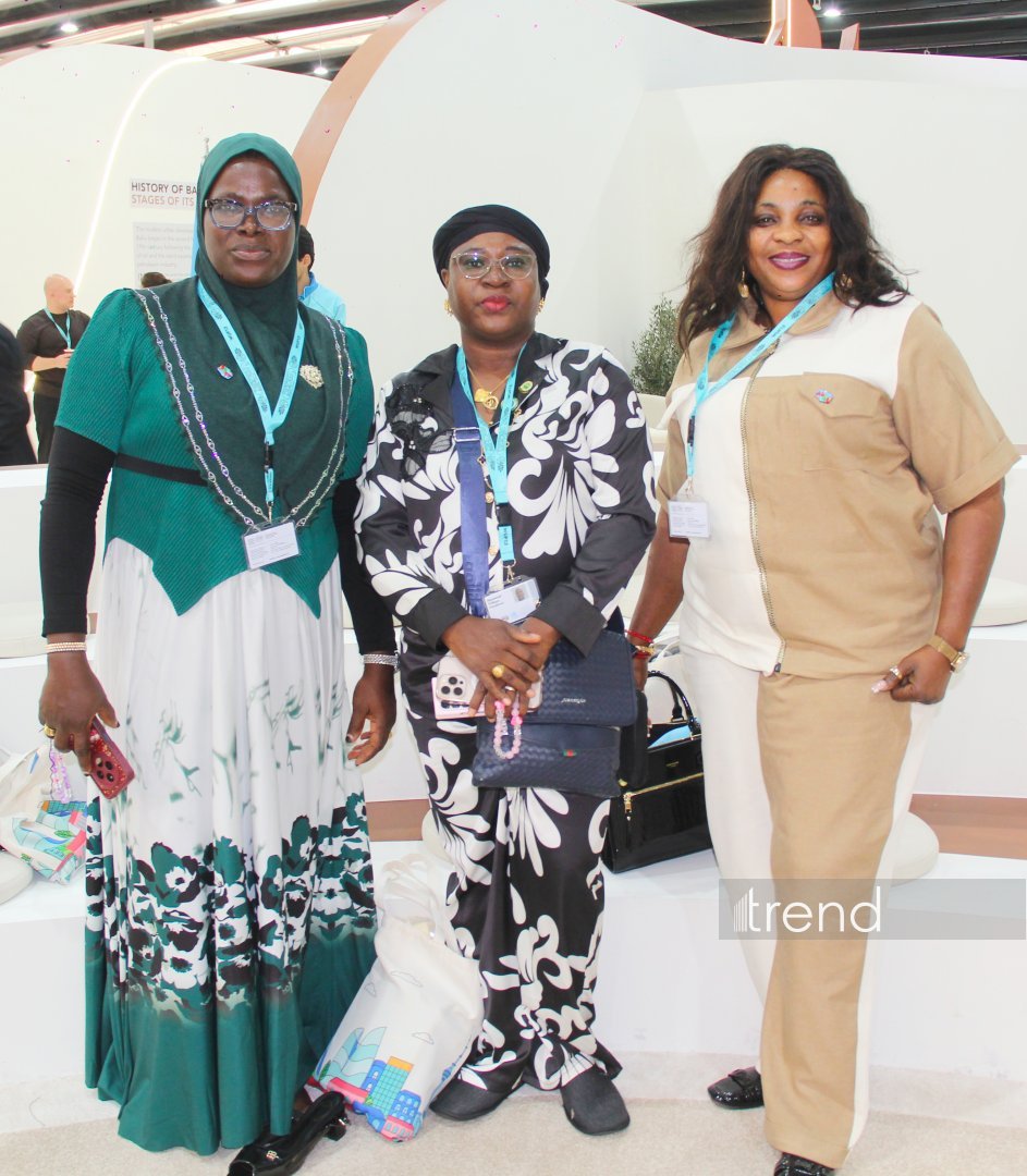 Top WUF13 participants showcase national costumes in Baku, turning Forum into global cultural pavilion (PHOTO)