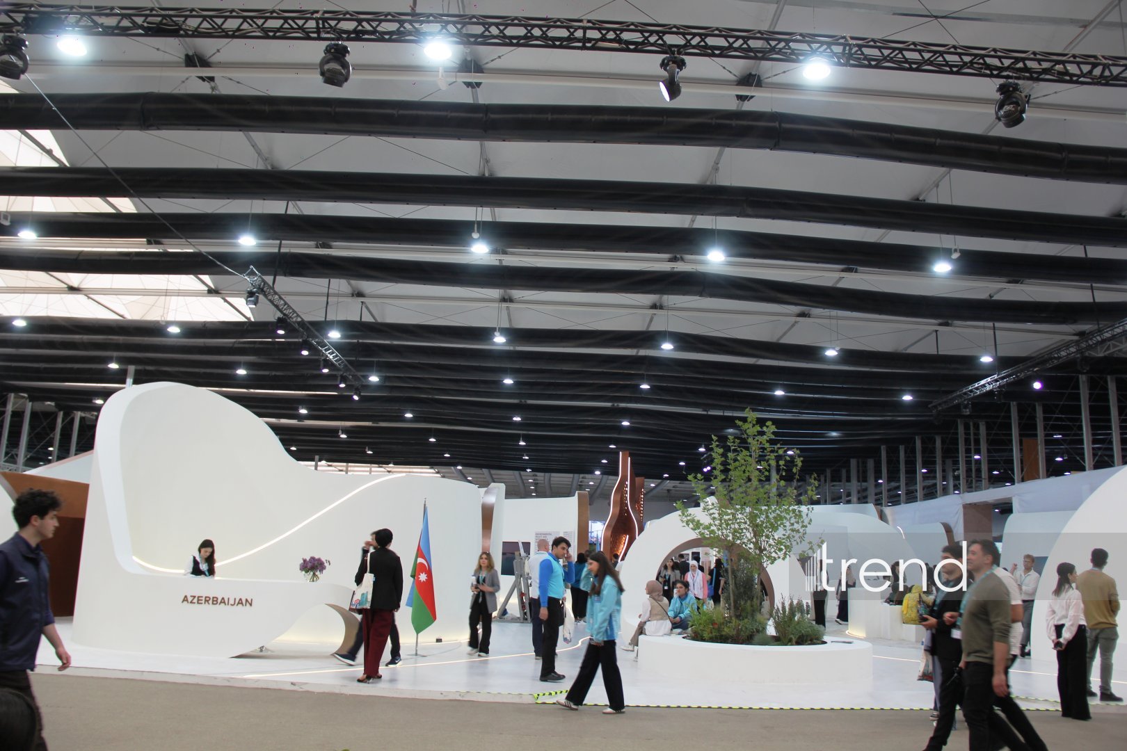 Most creative WUF13 pavilions in Baku: city of future under domes and screens (PHOTO)