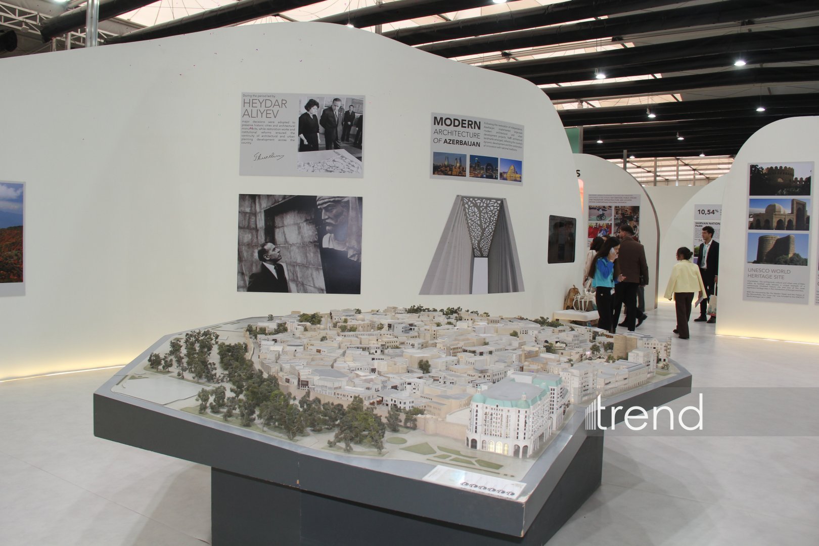 Most creative WUF13 pavilions in Baku: city of future under domes and screens (PHOTO)