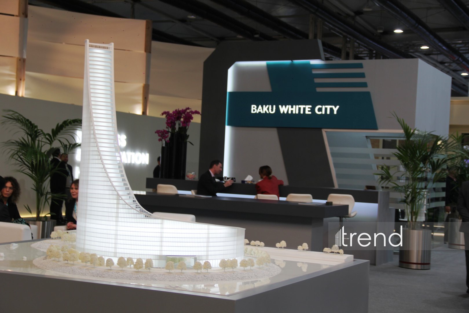 Most creative WUF13 pavilions in Baku: city of future under domes and screens (PHOTO)