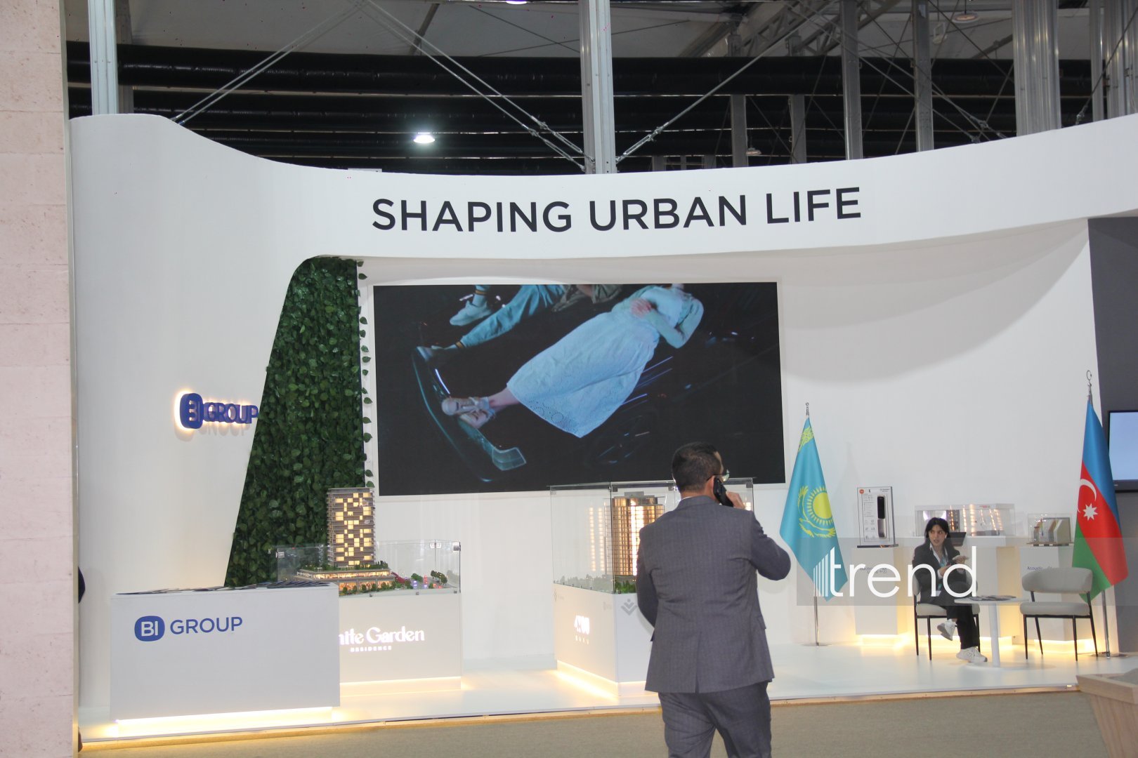 Most creative WUF13 pavilions in Baku: city of future under domes and screens (PHOTO)