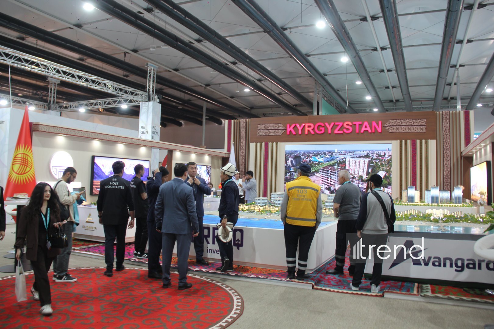 Most creative WUF13 pavilions in Baku: city of future under domes and screens (PHOTO)