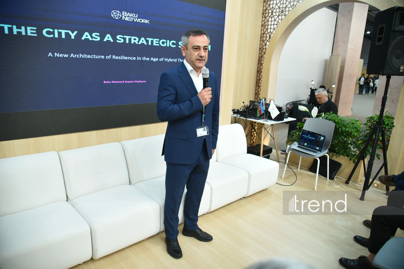 Baku Network at WUF13: Experts deliberate on future urban environments under hybrid threats (PHOTO)