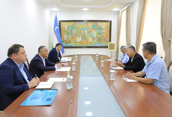Uzbekistan, Vietnam move toward joint silk production project
