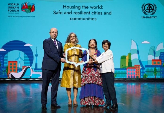 Azerbaijan transfers WUF chairmanship to Mexico (PHOTO)