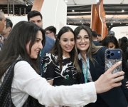 Heydar Aliyev Foundation VP Leyla Aliyeva and Head of Baku Media Center Arzu Aliyeva visit Urban Expo exhibition (PHOTO)