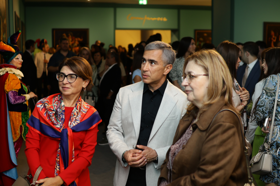 Solo exhibition of Peruvian artist opened at Heydar Aliyev Center (PHOTO)