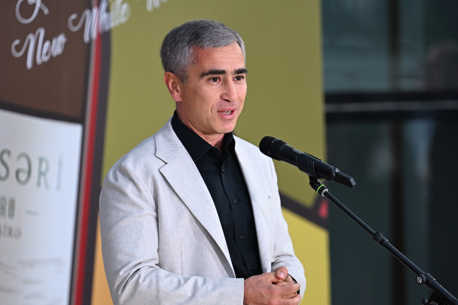 Solo exhibition of Peruvian artist opened at Heydar Aliyev Center (PHOTO)
