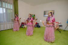 Leyla Aliyeva and Alena Aliyeva visit Social Rehabilitation Center (PHOTO)