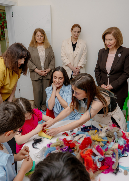 Leyla Aliyeva and Alena Aliyeva visit Social Rehabilitation Center (PHOTO)