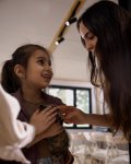 Leyla Aliyeva meets women preserving traditional mat-weaving craft in Masalli (PHOTO)