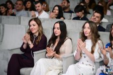 Leyla Aliyeva and Alena Aliyeva attend concert marking Independence Day at SANAT Children's Music and Art Center (PHOTO)