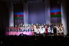 Leyla Aliyeva and Alena Aliyeva attend concert marking Independence Day at SANAT Children's Music and Art Center (PHOTO)