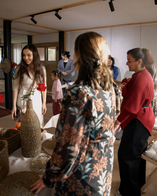 Leyla Aliyeva meets women preserving traditional mat-weaving craft in Masalli (PHOTO)