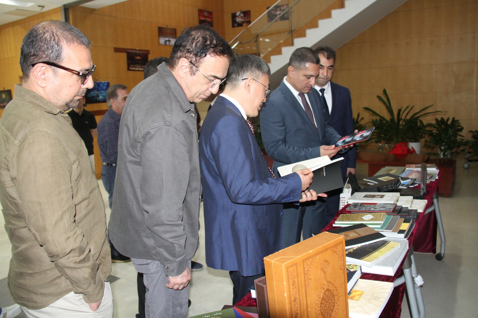 Heydar Aliyev Foundation and China Conservatory of Music discuss cooperation areas (PHOTO)