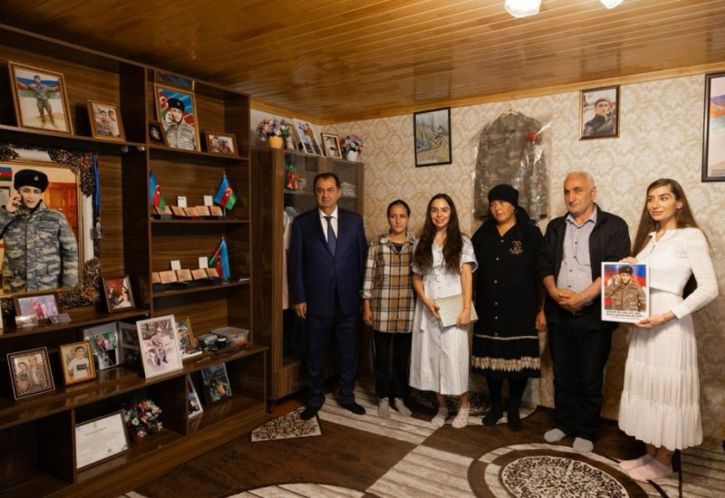 Leyla Aliyeva and Arzu Aliyeva visit family of Patriotic War martyr in Lankaran (PHOTO)