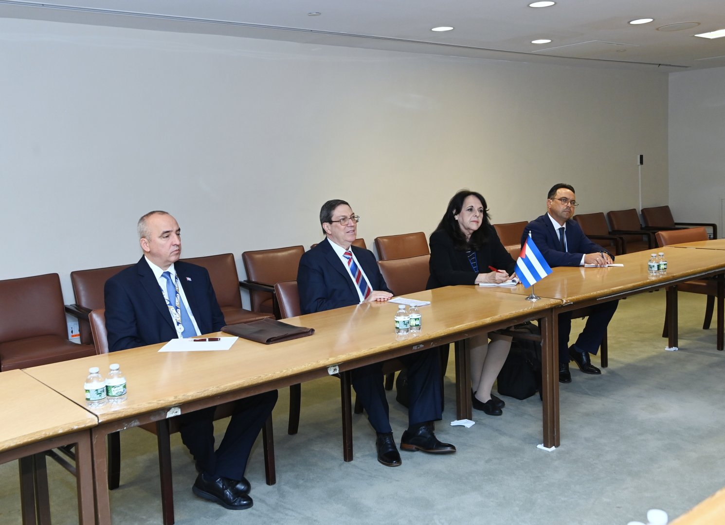 Azerbaijan and Cuba discuss expanding bilateral cooperation (PHOTO)