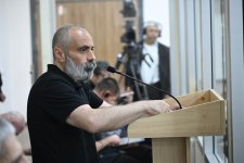 Baku court begins hearing appeals by Armenian citizens convicted of serious crimes (PHOTO)
