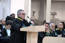 Baku court begins hearing appeals by Armenian citizens convicted of serious crimes (PHOTO)