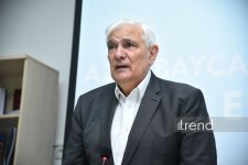 Azerbaijan University of Languages awards honorary professorship to Mikhail Gusman (PHOTO)