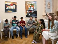Alena Aliyeva takes part in charity master class for children at Maksud Ibragimbekov Creativity Center (PHOTO)