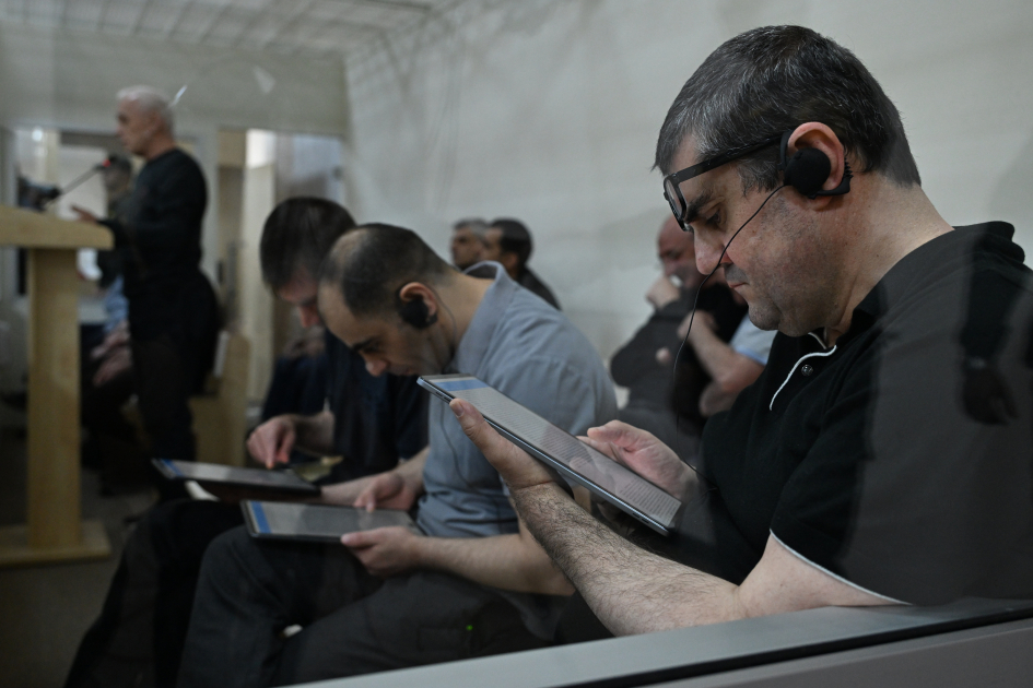 Baku court begins hearing appeals by Armenian citizens convicted of serious crimes (PHOTO)