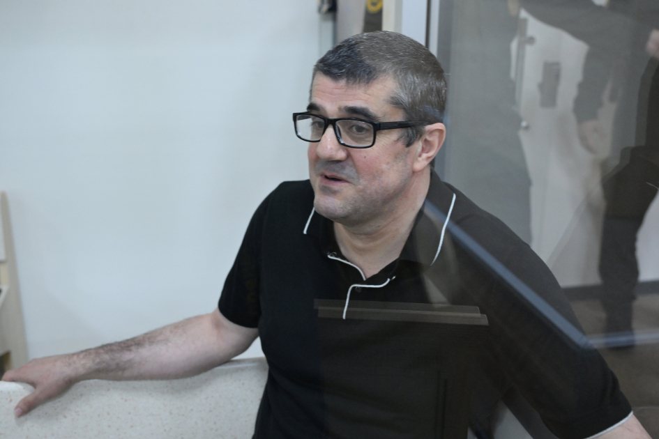 Baku court begins hearing appeals by Armenian citizens convicted of serious crimes (PHOTO)