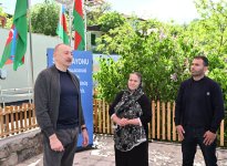 President Ilham Aliyev inspects progress of developments in Boyuk Galaderesi village of Shusha and meets with residents (PHOTO/VIDEO)