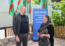 President Ilham Aliyev inspects progress of developments in Boyuk Galaderesi village of Shusha and meets with residents (PHOTO/VIDEO)