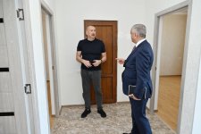 President Ilham Aliyev inspects private houses designated for servicemen in Khojaly (PHOTO)