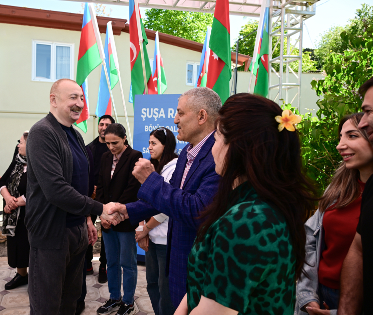 President Ilham Aliyev inspects progress of developments in Boyuk Galaderesi village of Shusha and meets with residents (PHOTO/VIDEO)