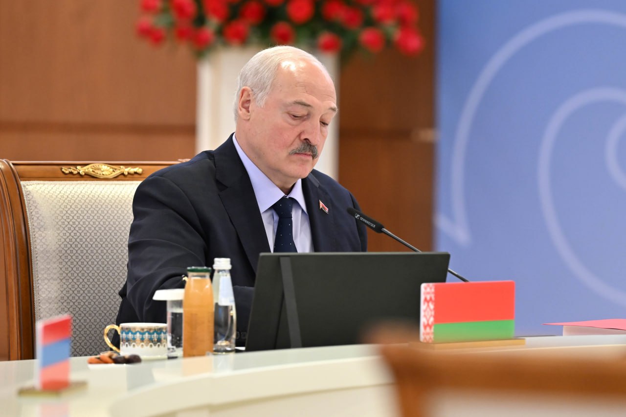 President Lukashenko calls for faster EAEU integration and common financial market