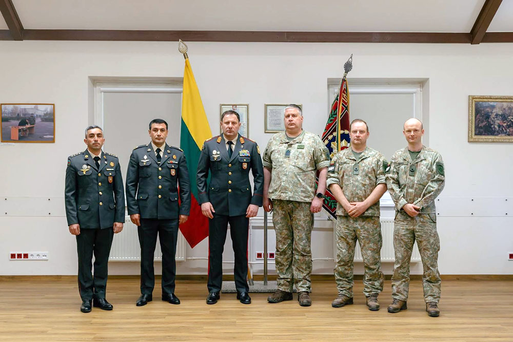 Azerbaijani Defense Ministry's Military Police delegation visits Lithuania (PHOTO)