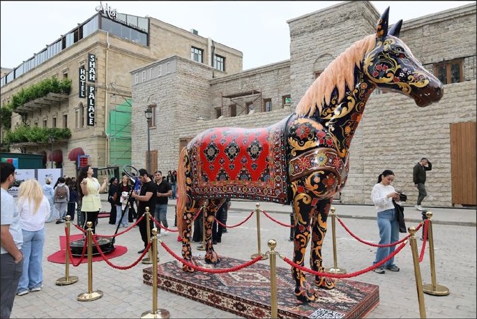 Icherisheher hosts opening ceremony of "Karabakh Culture Map - Voice of Each District" festival (PHOTO)