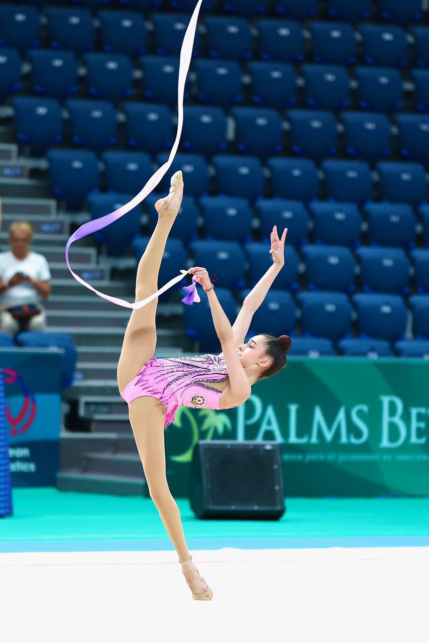 Azerbaijani gymnasts participate in European Championships in Bulgaria (PHOTO)