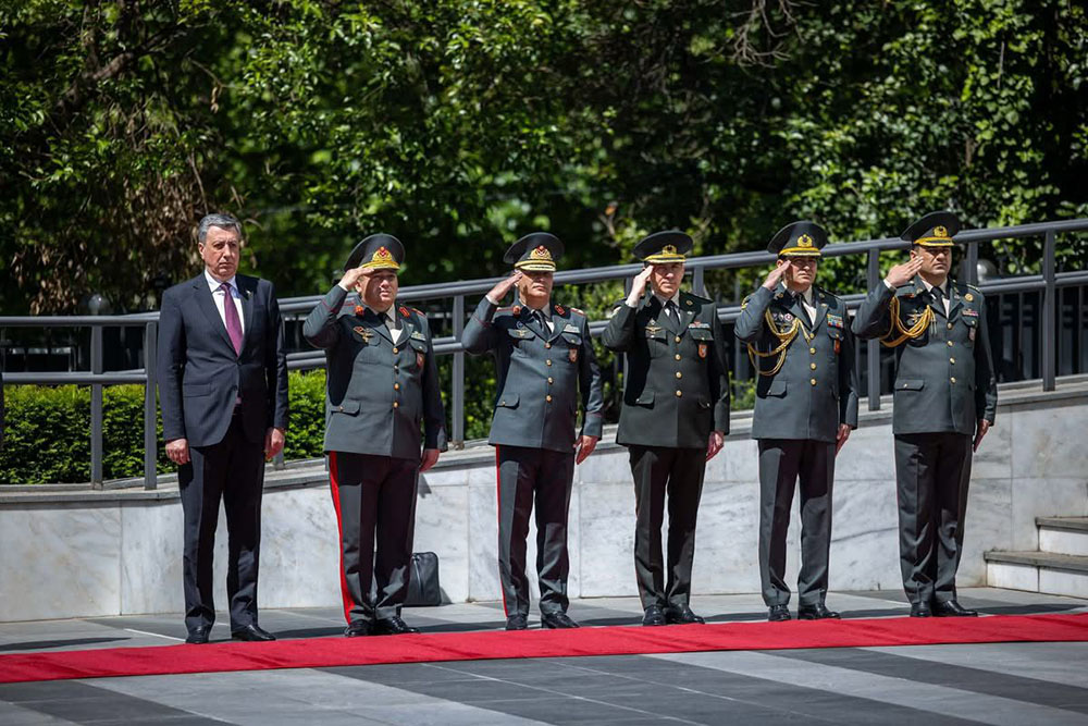 Azerbaijan, Georgia lay groundwork for military education cooperation (PHOTO)