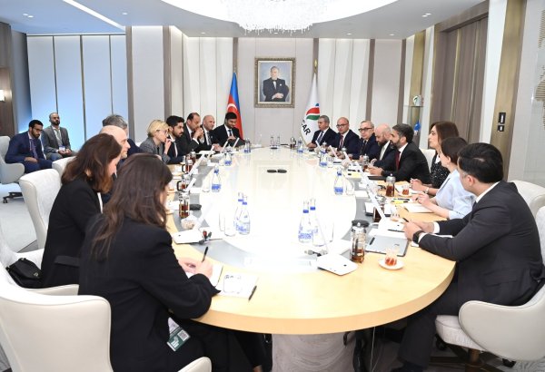 Azerbaijan inks gas supply agreement for Absheron field exports to Türkiye (PHOTO)