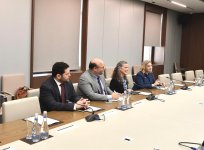 Azerbaijan, U.S. discuss expansion of economic ties (PHOTO)