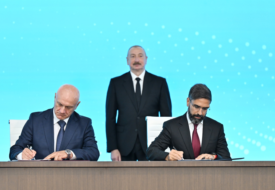 President Ilham Aliyev attends official opening ceremony of 31st Baku Energy Forum (PHOTO/VIDEO)