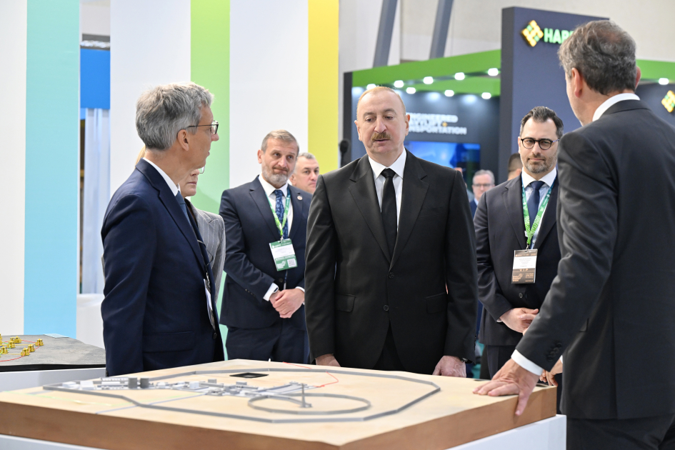 President Ilham Aliyev attends official opening ceremony of 31st Baku Energy Forum (PHOTO/VIDEO)